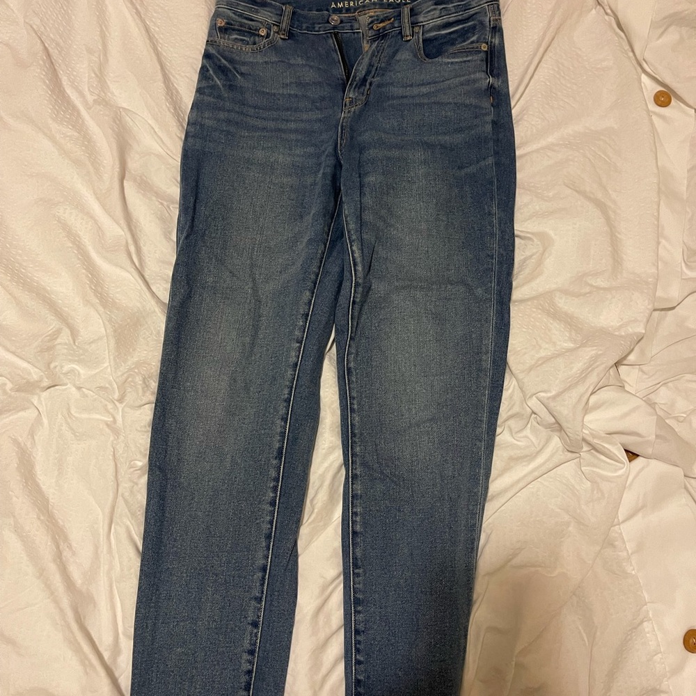 Popular boyfriend jeans